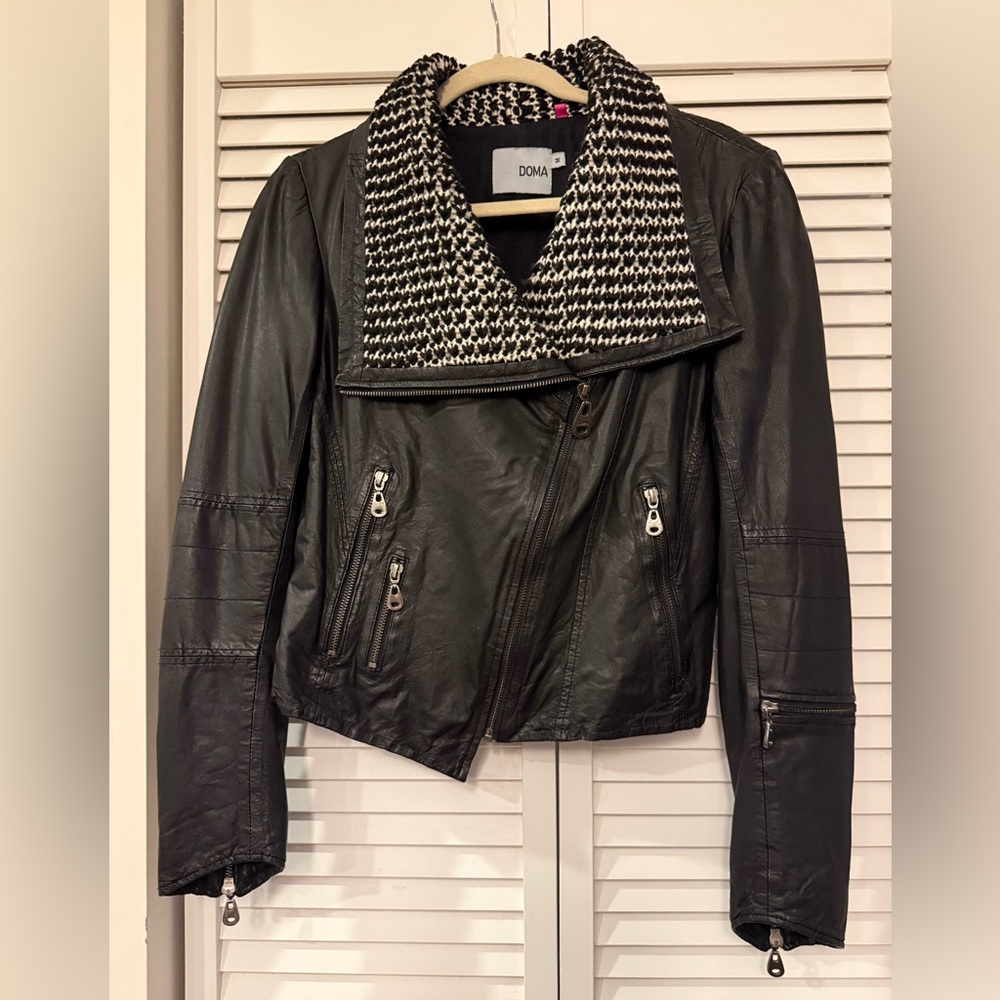Doma Black Leather Jacket with Patterned Collar